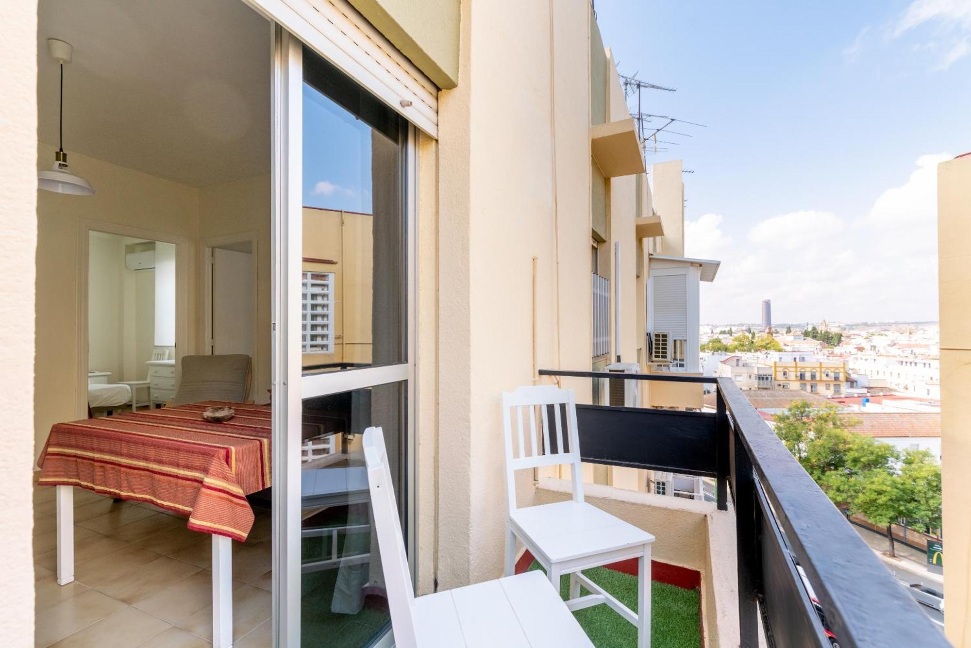סביליה Apartamento Familiar Maria Auxiliadora מראה חיצוני תמונה